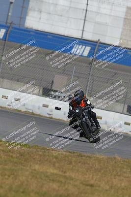 media/Nov-26-2022-Fastrack Riders (Sat) [[b001e85eef]]/Level 1/Session 3 Outside Turn 9/